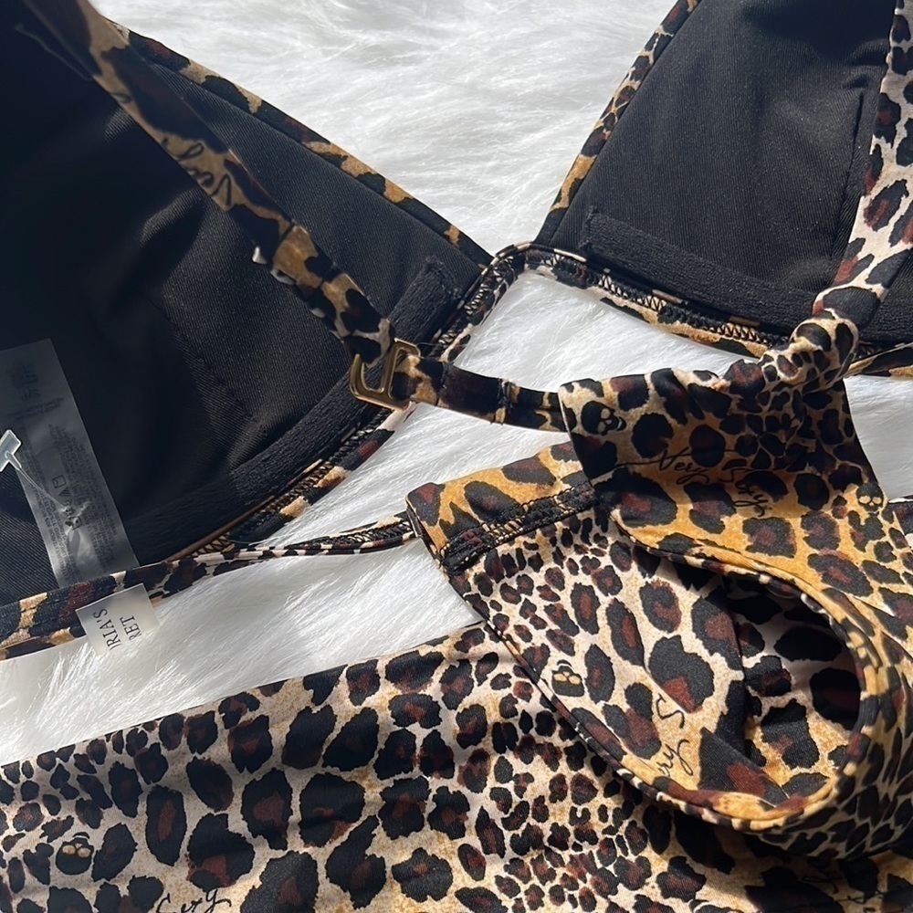 Victoria Secret leopard bathing suit small - Picture 5 of 5